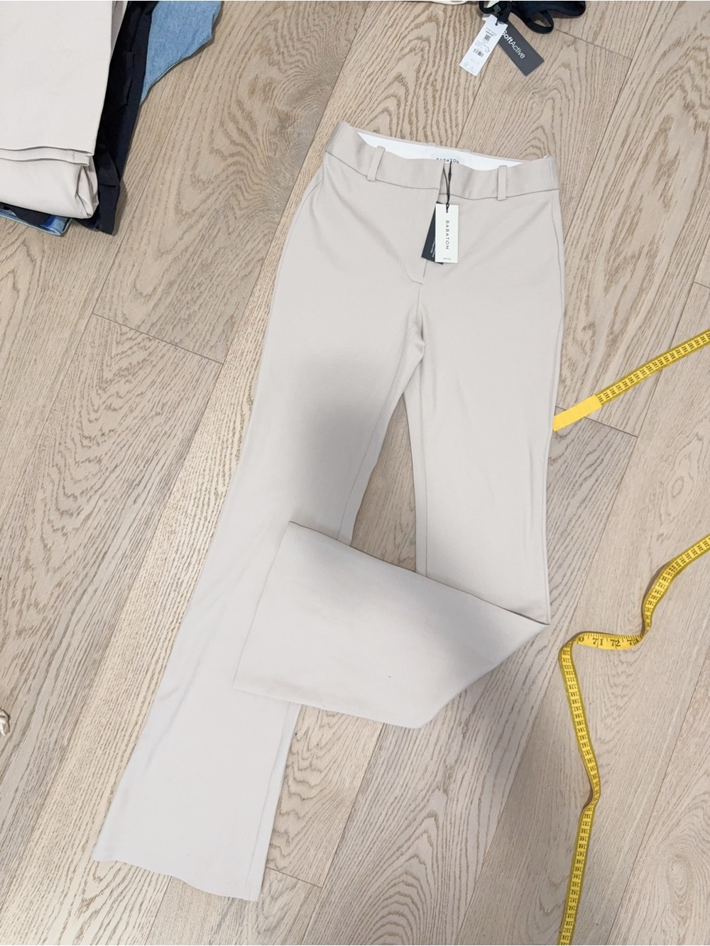 NWT 124002 Aritzia babaton Lineage Marcona beige 0